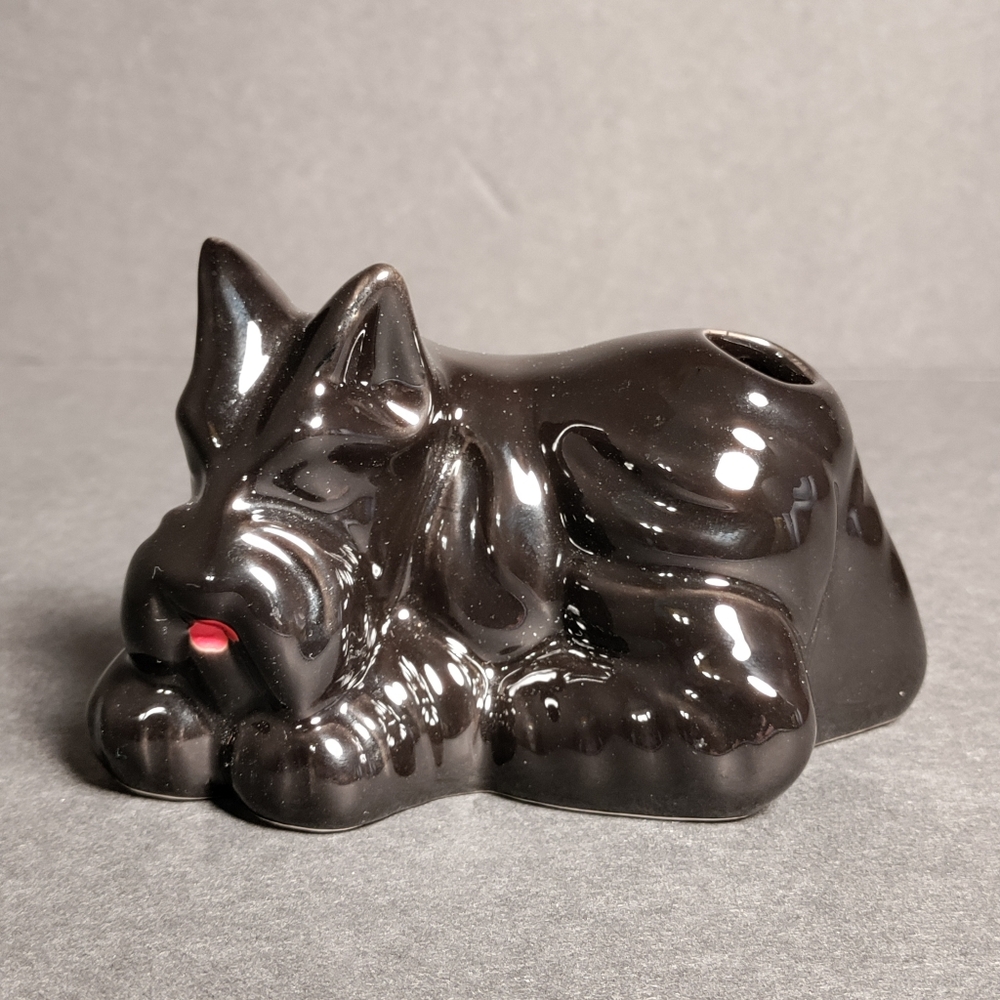 DOG FIGURINE⭐